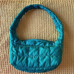 SHEIN Solid green puff handbag